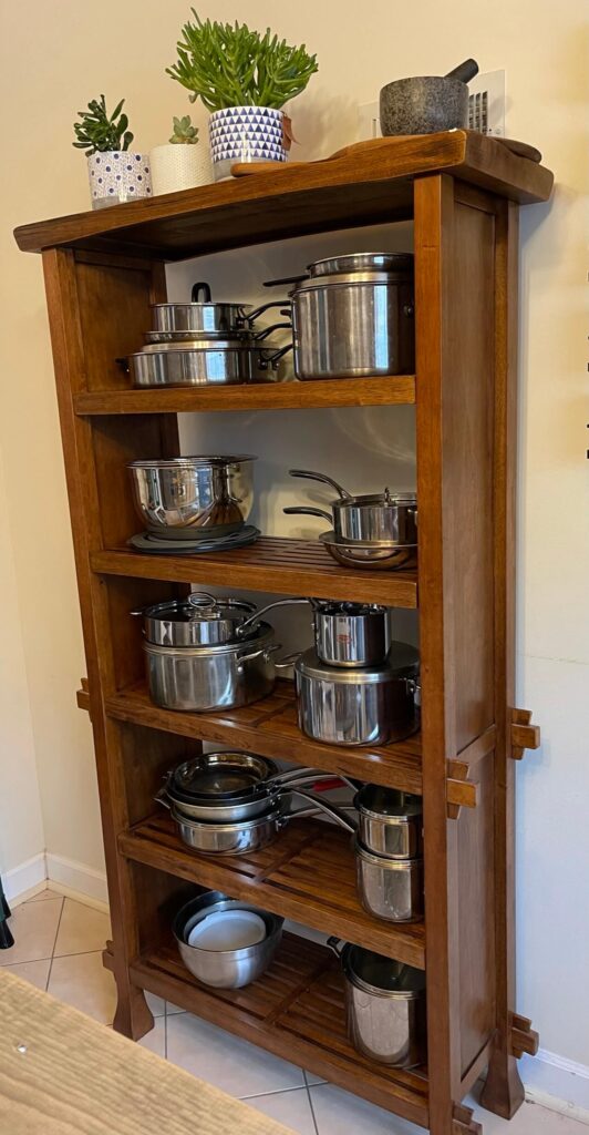 Home Organizer, Professional Home Organizer, Winston Salem Home Organizer, Organized, Organize, Buena Vista, Brookberry Farm, Ardmore, Reynolda, Reynolda Village, 27106, Polo, Country Club, Robinhood, Mount Tabor, New Sherwood Forest, Bent Tree Farm, Old Salem, Bermuda Run, Clemmons, Pfafftown, Salem View, Jasper Ridge, Greenbrier Farm, 27104