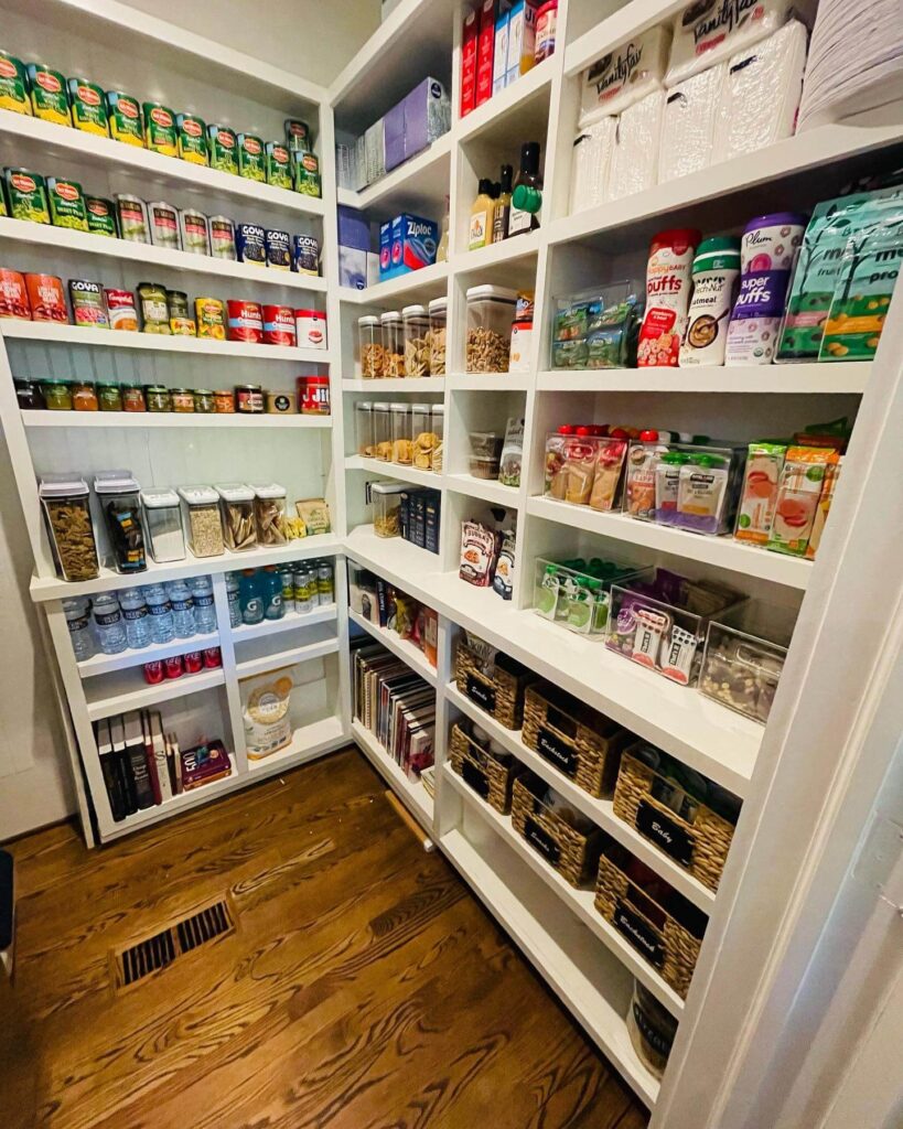 Home Organizer, Professional Home Organizer, Winston Salem Home Organizer, Organized, Organize, Buena Vista, Brookberry Farm, Ardmore, Reynolda, Reynolda Village, 27106, Polo, Country Club, Robinhood, Mount Tabor, New Sherwood Forest, Bent Tree Farm, Old Salem, Bermuda Run, Greenbrier Farm, 27104