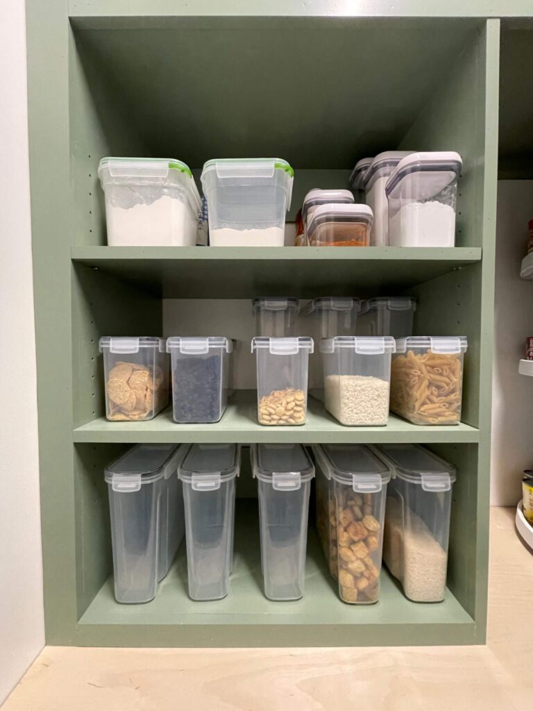 Pantry Organization, Custom Pantry, 27106