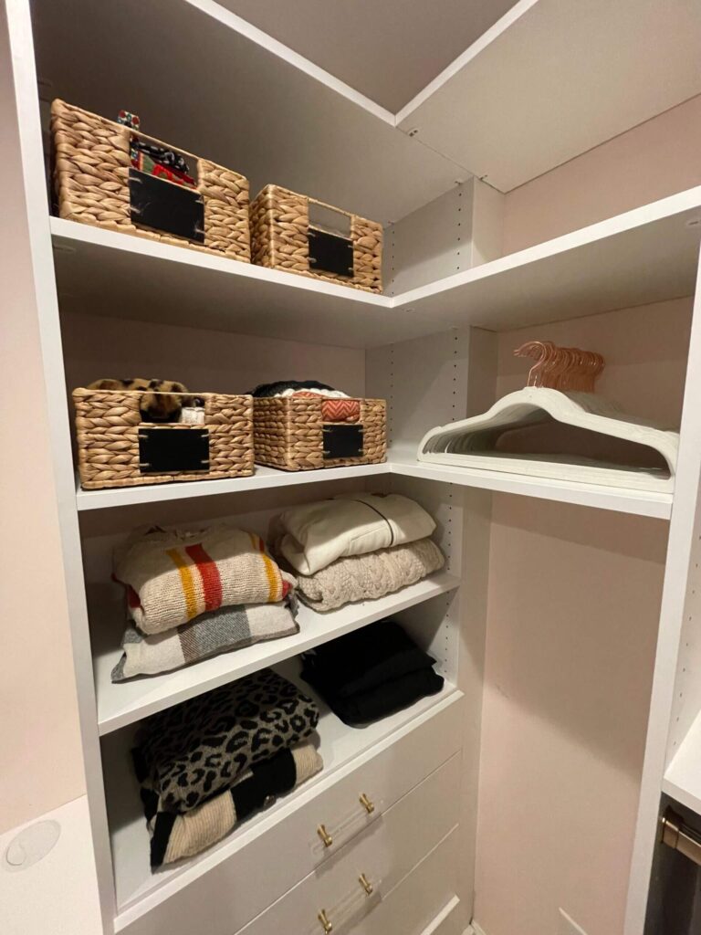 Home Organizer, Professional Home Organizer, Winston Salem Home Organizer, Organized, Organize, Buena Vista, Brookberry Farm, Ardmore, Reynolda, Reynolda Village, 27106, Polo, Country Club, Robinhood, Mount Tabor, New Sherwood Forest, Bent Tree Farm, Old Salem, Bermuda Run, Greenbrier Farm, 27104