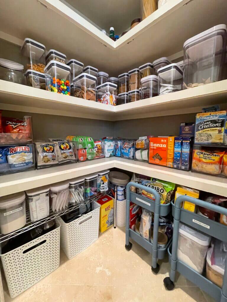 Home Organizer, Professional Home Organizer, Winston Salem Home Organizer, Organized, Organize, Buena Vista, Brookberry Farm, Ardmore, Reynolda, Reynolda Village, 27106, Polo, Country Club, Robinhood, Mount Tabor, New Sherwood Forest, Bent Tree Farm, Old Salem, Bermuda Run, Greenbrier Farm, 27104