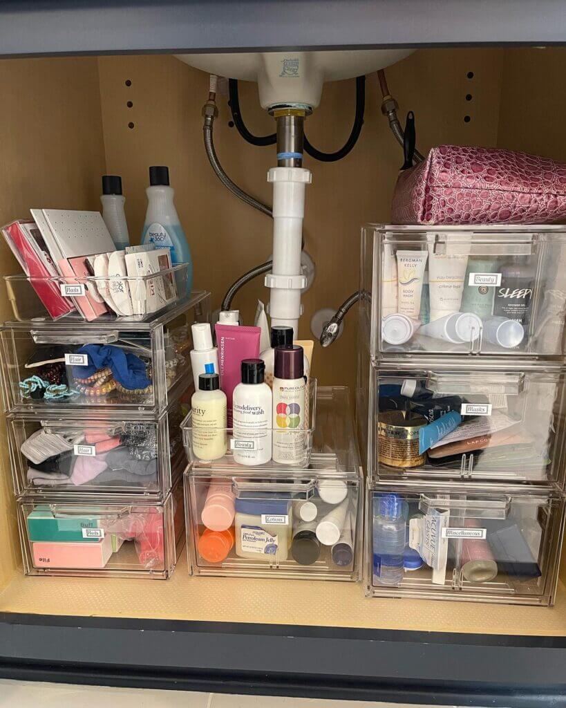 Home Organizer, Professional Home Organizer, Winston Salem Home Organizer, Organized, Organize, Buena Vista, Brookberry Farm, Ardmore, Reynolda, Reynolda Village, 27106, Polo, Country Club, Robinhood, Mount Tabor, New Sherwood Forest, Bent Tree Farm, Old Salem, Bermuda Run, Greenbrier Farm, 27104